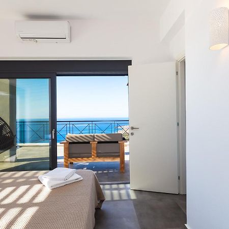 Villa Sea-Esta, Adults Only Sellia  Bagian luar foto