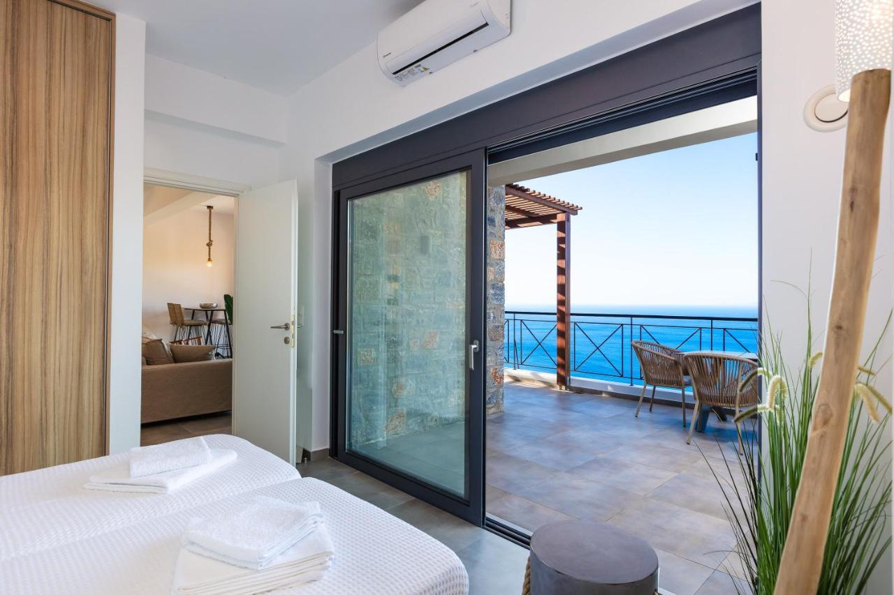 Villa Sea-Esta, Adults Only Sellia  Bagian luar foto