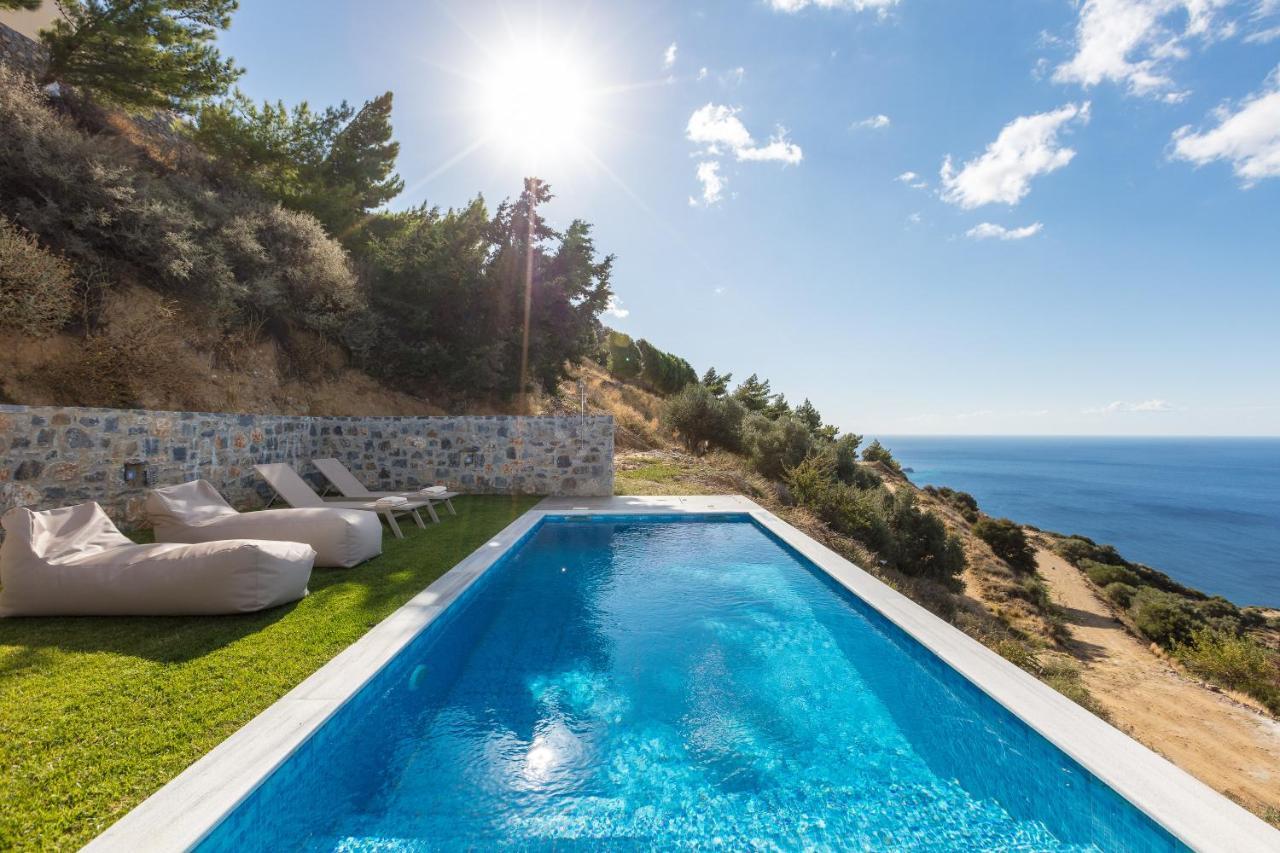 Villa Sea-Esta, Adults Only Sellia  Bagian luar foto